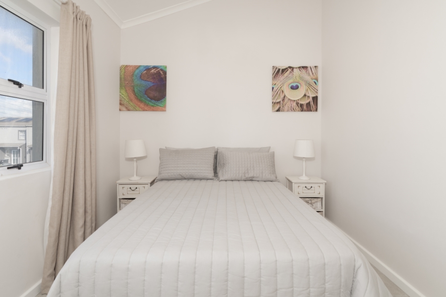 2 Bedroom Property for Sale in Stratford Green Western Cape